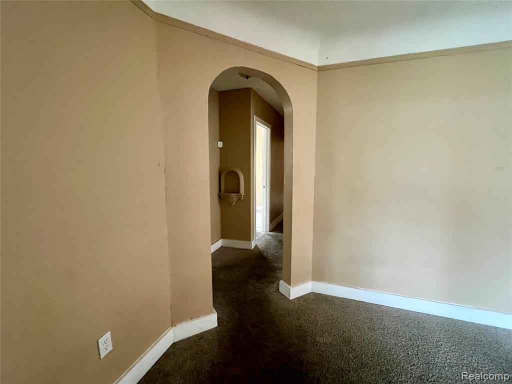 8887 Sorrento Street, Detroit, MI 48228 — Photo 8