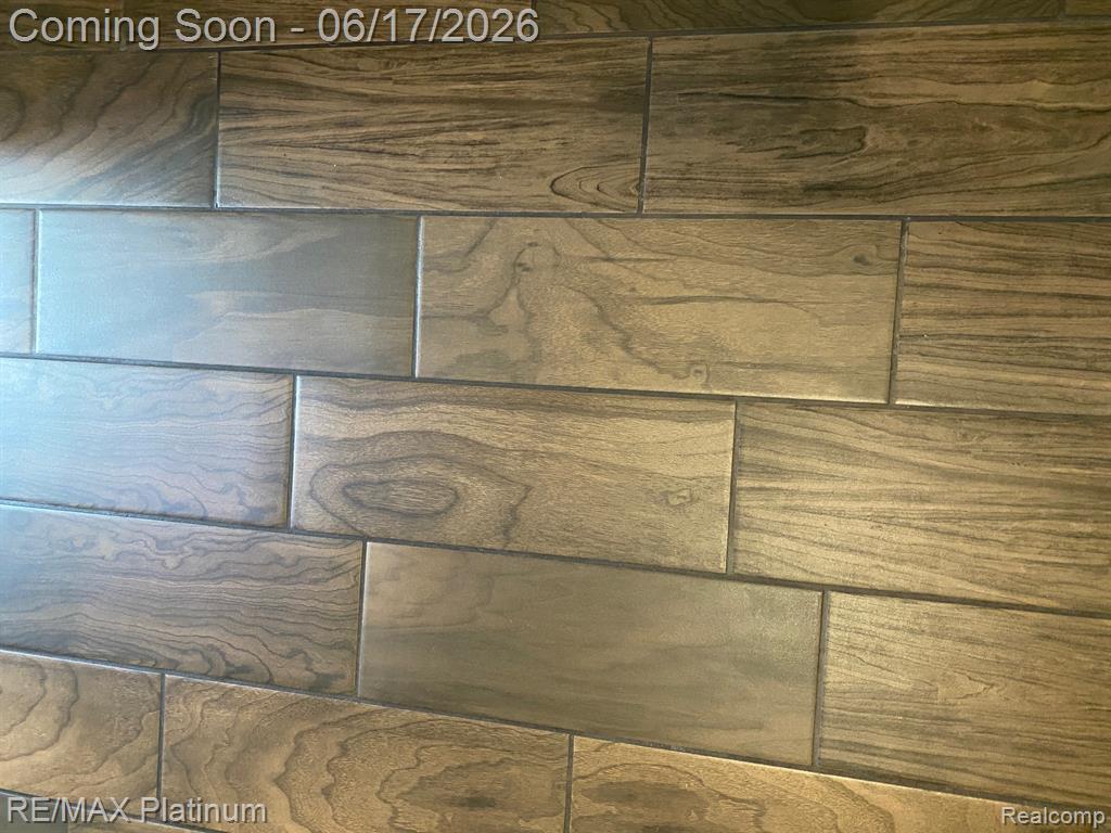 405 N Kiesel Street, Bay City, MI 48706 — Photo 12