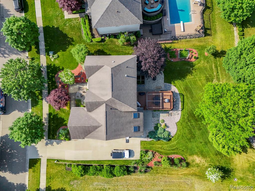 4991 Knollcrest Court, Commerce Twp, MI 48382 — Photo 63