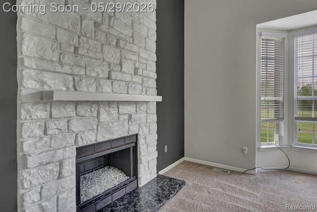 5729 Woodfield Parkway, Grand Blanc, MI 48439 — Photo 24