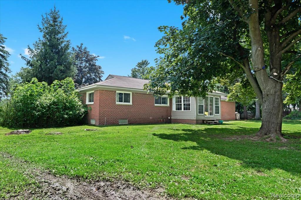 57934 Travis Road, New Hudson, MI 48165 — Photo 19