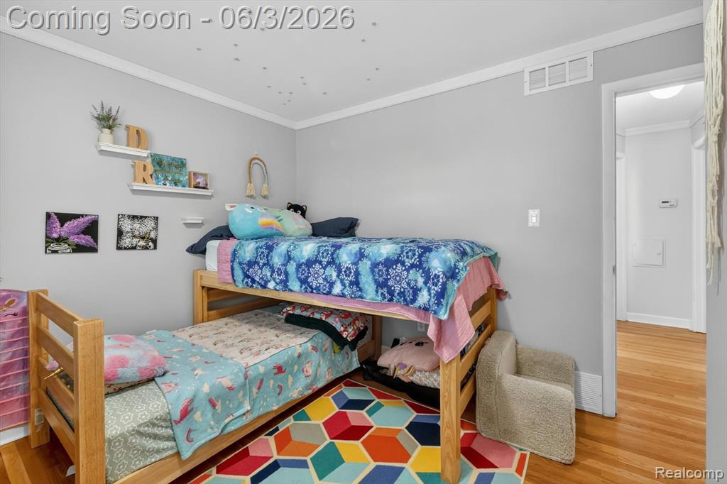 512 Redwood Drive, Troy, MI 48083 — Photo 27