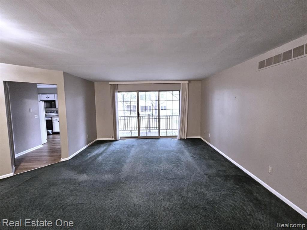748 S Milford Road, Milford, MI 48381 — Photo 5