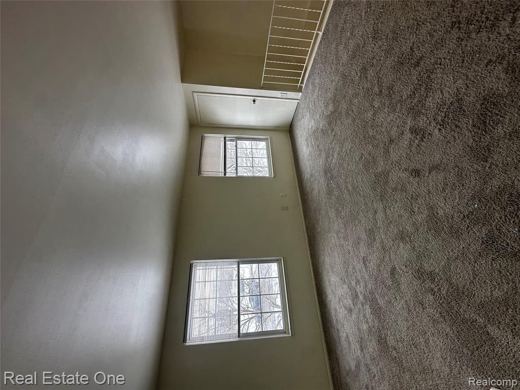 102 Princeton Drive, South Lyon, MI 48178 — Photo 5
