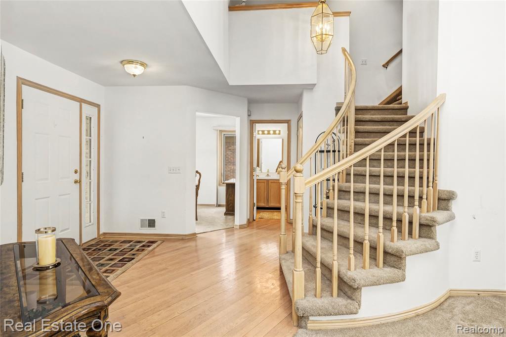 773 Red Maple Lane, Wixom, MI 48393 — Photo 5