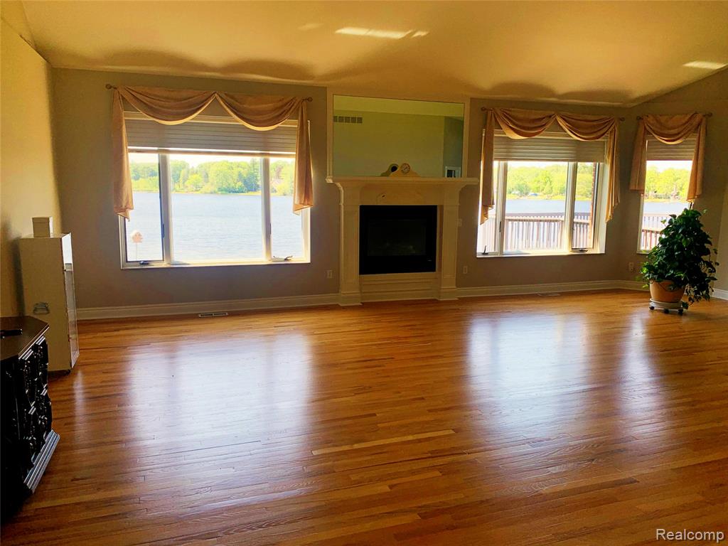 2480 S Baldwin Road, Lake Orion, MI — Photo 11