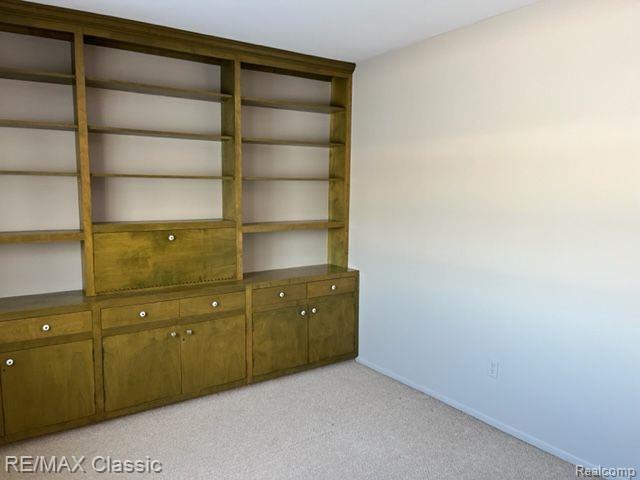 1587 Three Lakes Drive, Troy, MI 48085 — Photo 27