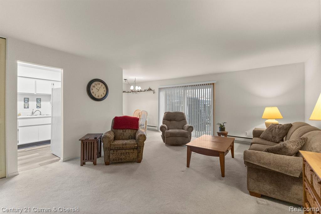 1852 COLONIAL VILLAGE Way, 3, Waterford, MI 48328 — Photo 4