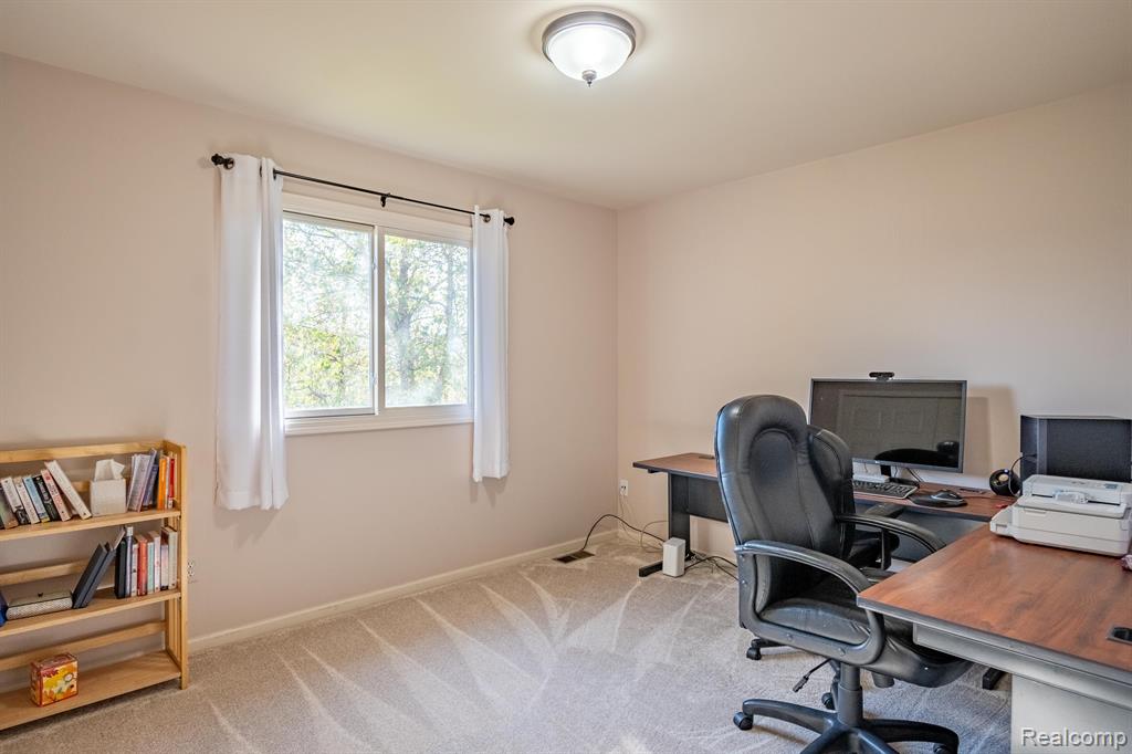 7059 YARMOUTH Drive, West Bloomfield, MI — Photo 29