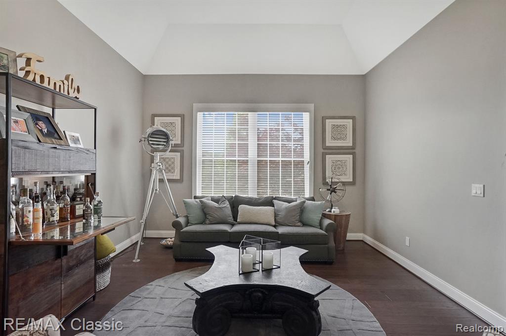50757 CALVERT ISLE Drive, Novi, MI — Photo 18