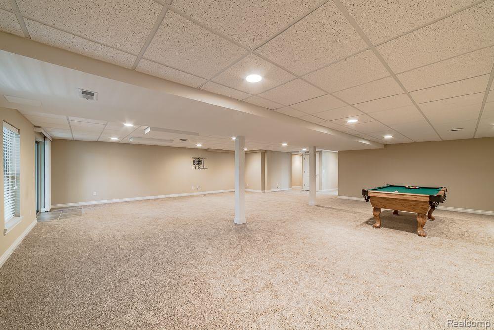9546 KINGSWAY Circle, Clarkston, MI 48348 — Photo 42