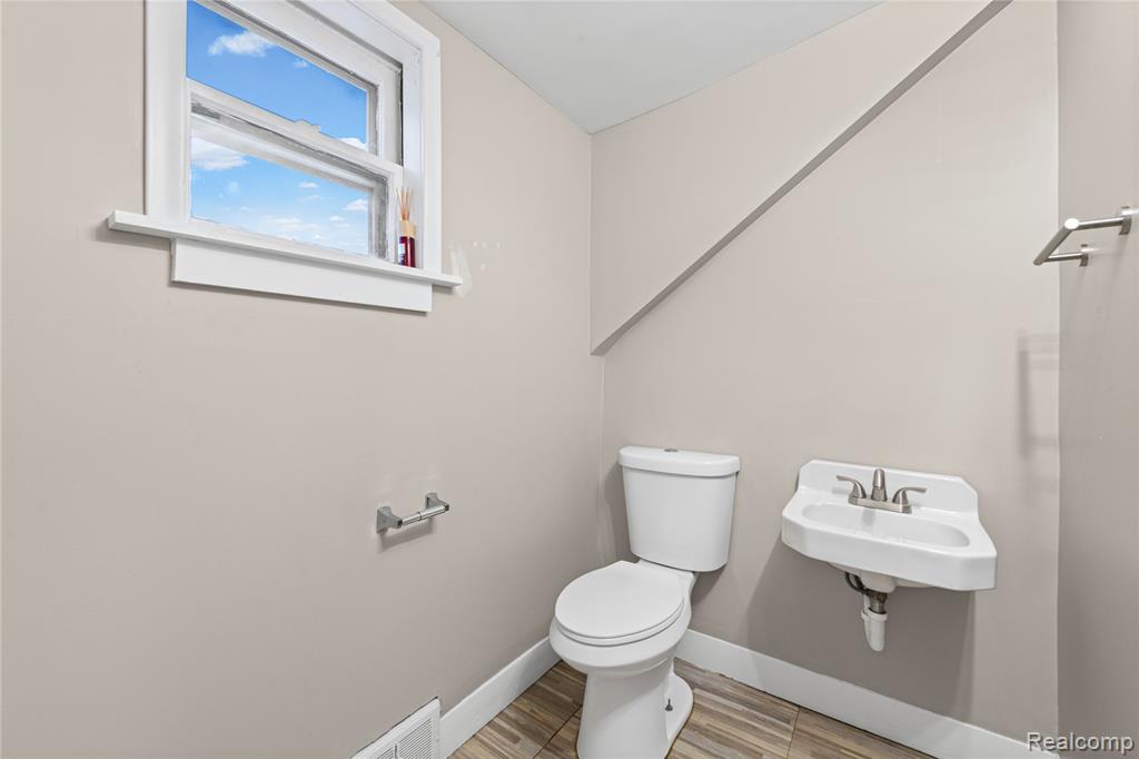 7169 Ziegler Street, Taylor, MI 48180 — Photo 14