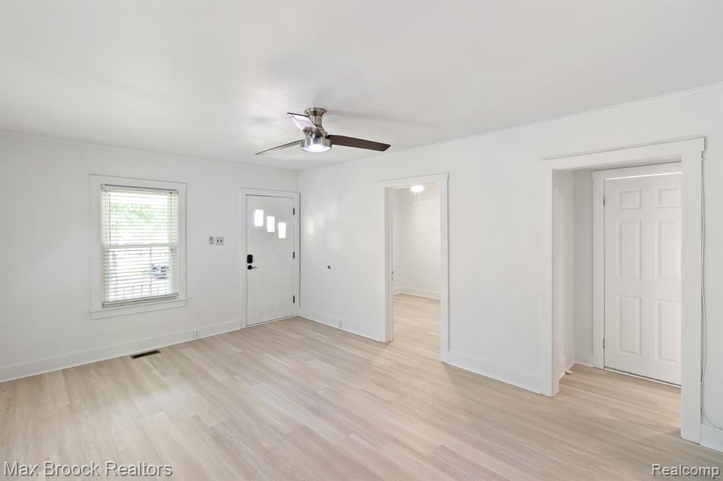 63 Maplefield Road, Pleasant Ridge, MI — Photo 10