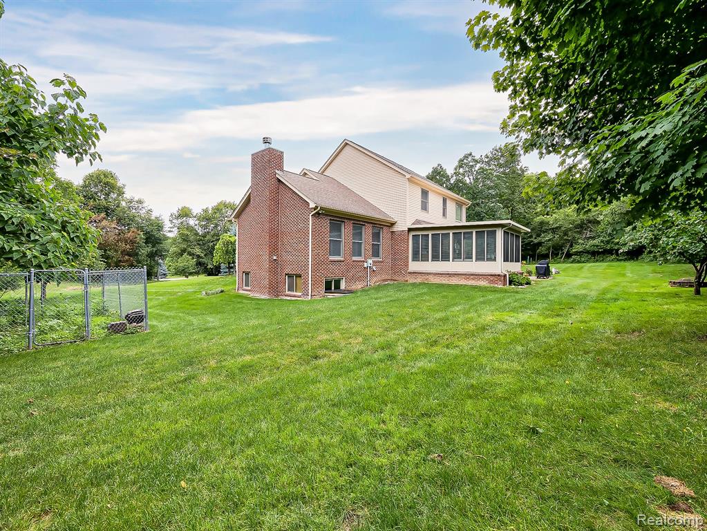8160 W Gates Street, Bruce, MI 48065 — Photo 24