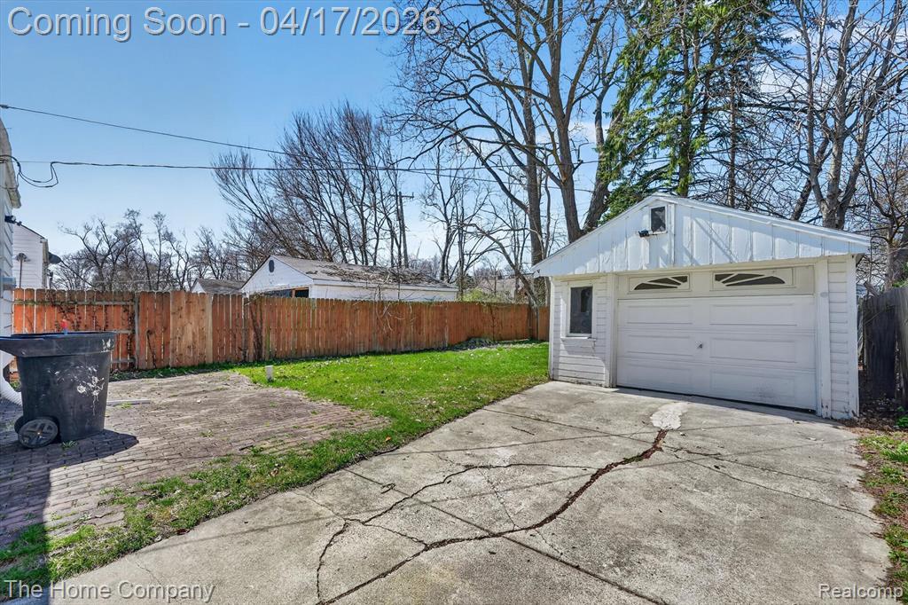 9077 Fielding Street, Detroit, MI 48228 — Photo 40