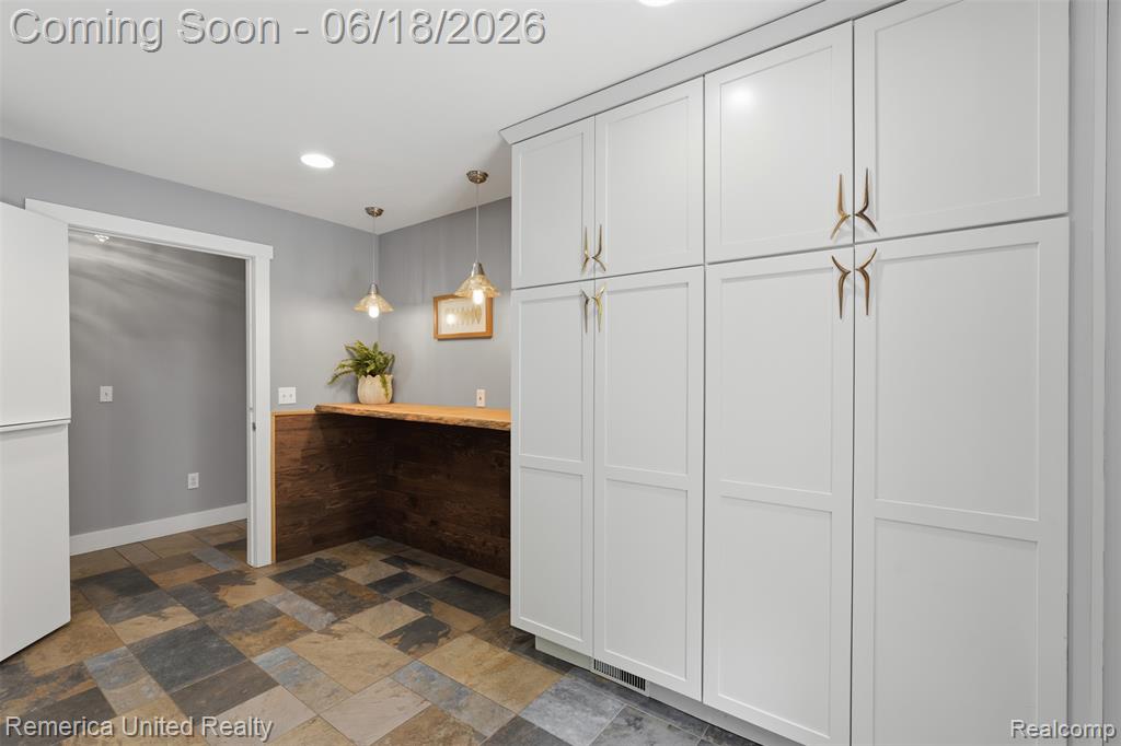 3175 Kensington Road, Milford, MI 48380 — Photo 22