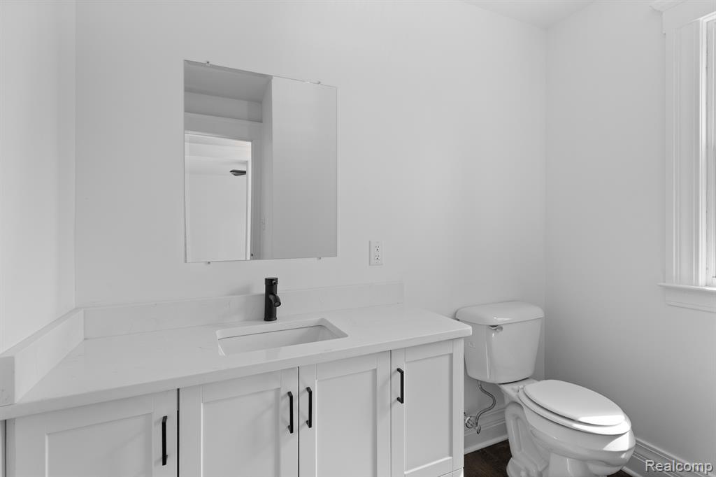 612 MARSTON Street, Detroit, MI 48202 — Photo 18
