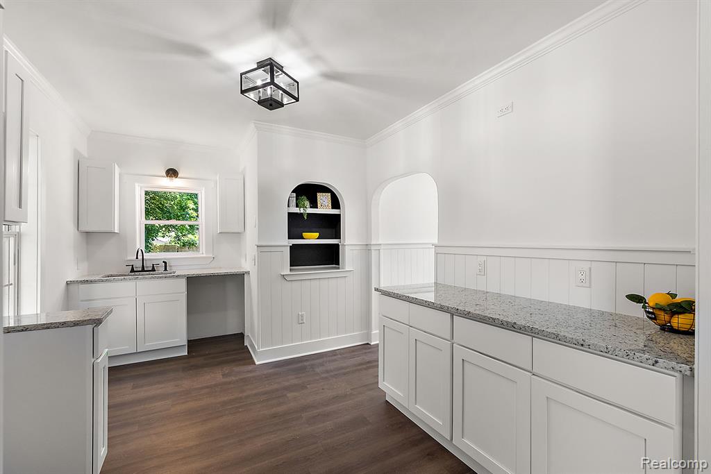 42 BROADWAY Street, Oxford, MI 48371 — Photo 13