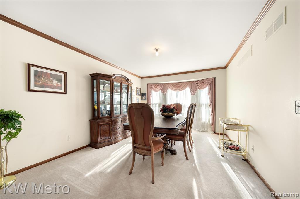 6031 HEARTHSIDE Drive, Troy, MI 48098 — Photo 6
