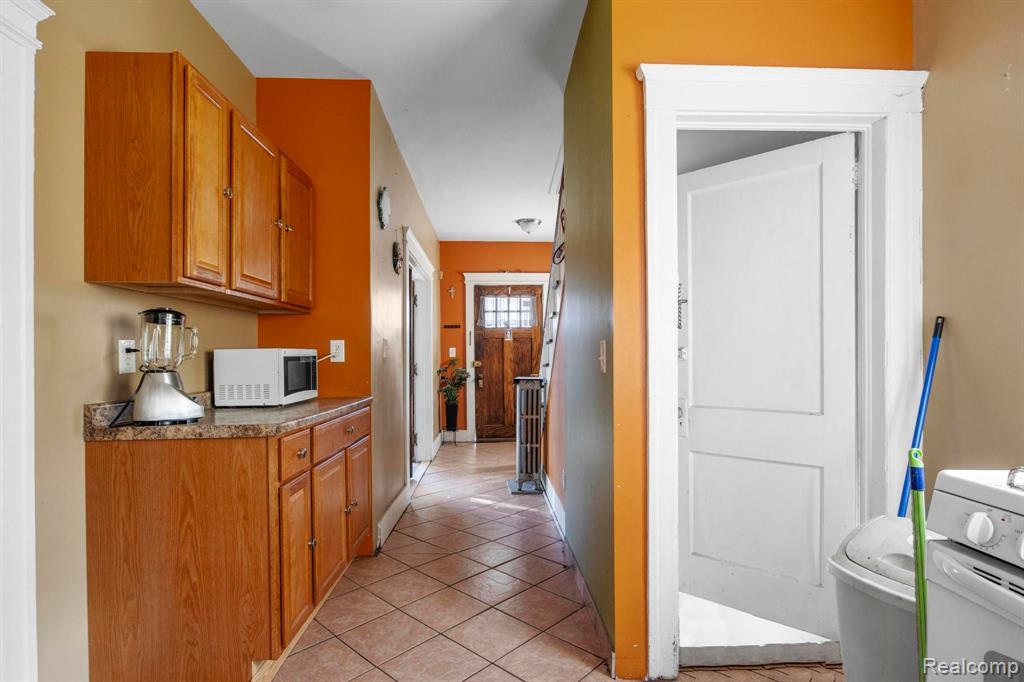 2321 CASPER Street, Detroit, MI 48209 — Photo 9
