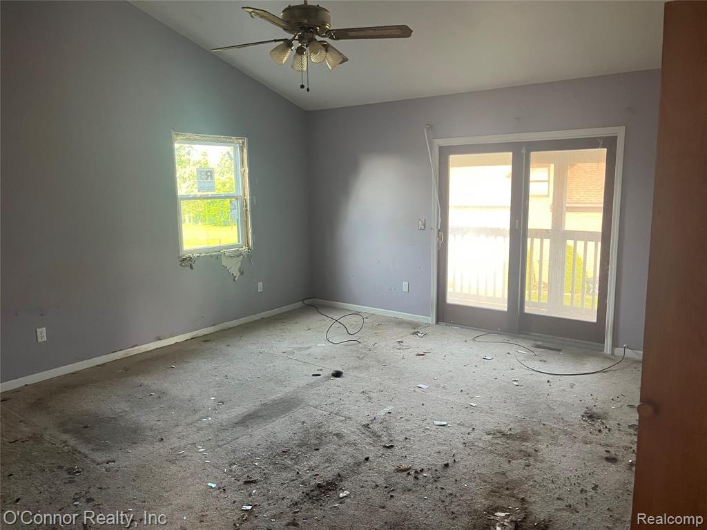 2929 N River Road, Fort Gratiot, MI 48059 — Photo 21