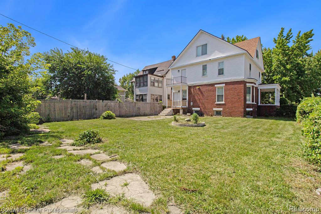 605 Calvert Street, Detroit, MI 48202 — Photo 24