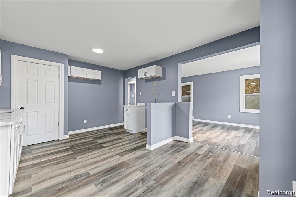 19351 Dwyer Street - Photo 4