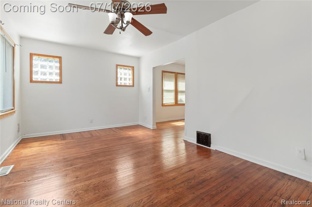 9281 Boleyn Street, Detroit, MI 48224 — Photo 5