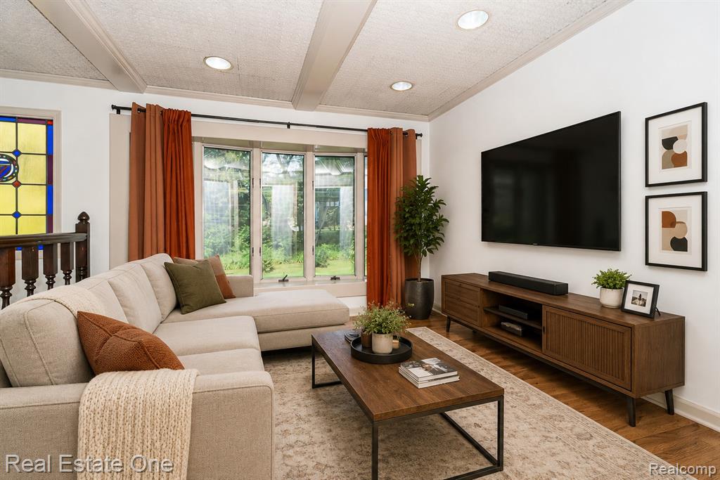 53081 Scenic Drive, Shelby Twp, MI 48316 — Photo 49