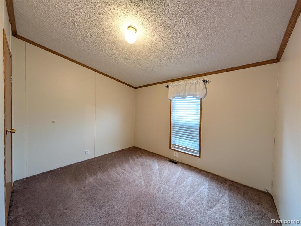 72 Ashley Circle, Swartz Creek, MI 48473 — Photo 20