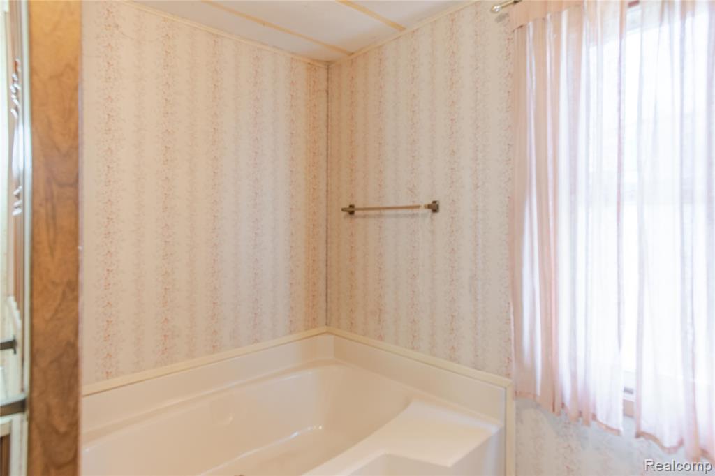 6655 Jackson Road, 126, Ann Arbor, MI 48103 — Photo 15