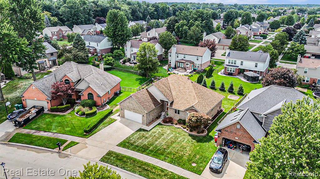 54149 Acadia Drive, Macomb, MI 48042 — Photo 36