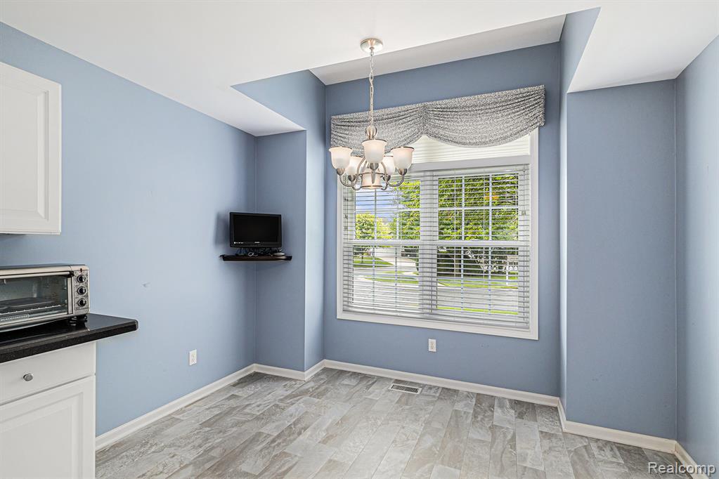 4759 New Haven Drive, Howell, MI 48843 — Photo 5