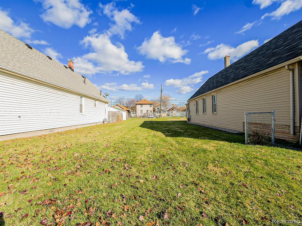 75 E Henry Street, River Rouge, MI 48218 — Photo 17