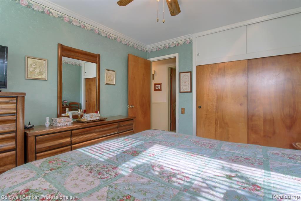 9111 MORRISON Avenue, Plymouth, MI 48170 — Photo 23