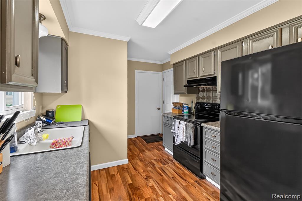2312 Darwin Lane, Saginaw, MI 48603 — Photo 10