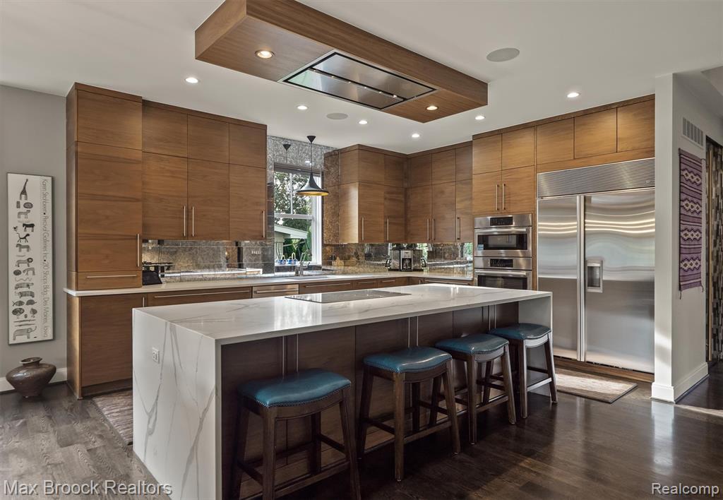 928 Montrose Avenue, Royal Oak, MI 48073 — Photo 13