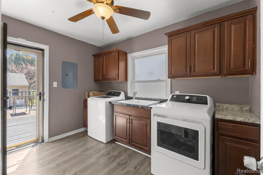 823 NEW YORK Avenue, Lincoln Park, MI 48146 — Photo 22