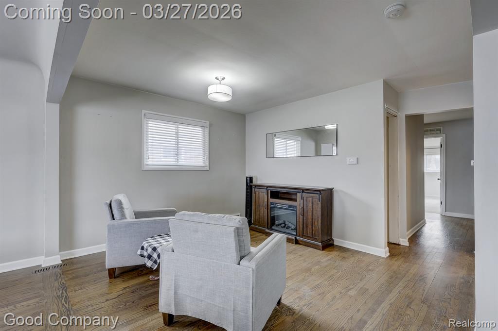 503 W Elmwood Avenue, Clawson, MI — Photo 13