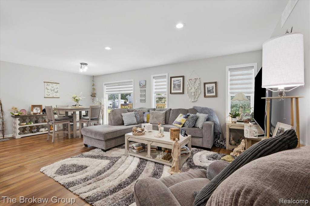 9510 Orchard Lake Drive, Davison, MI 48423 — Photo 8