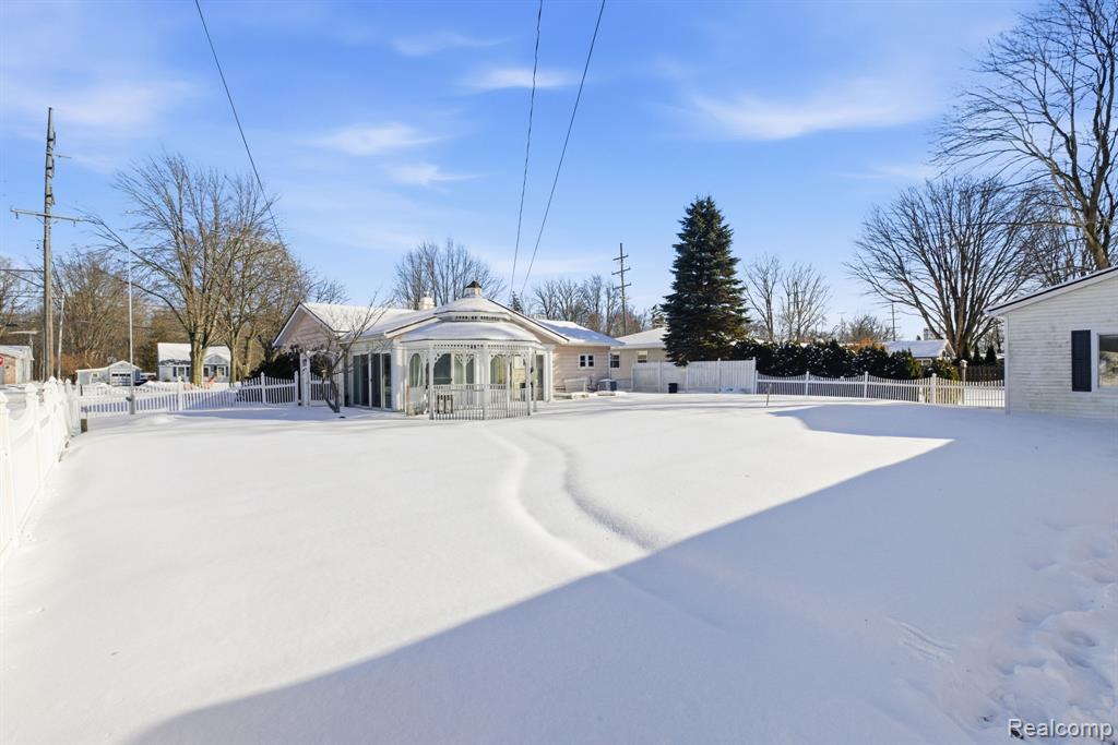 532 Michigan Avenue, Marysville, MI 48040 — Photo 41