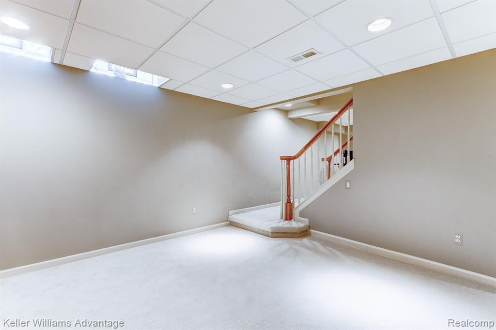 16131 Winchester Drive, Northville, MI 48168 — Photo 35