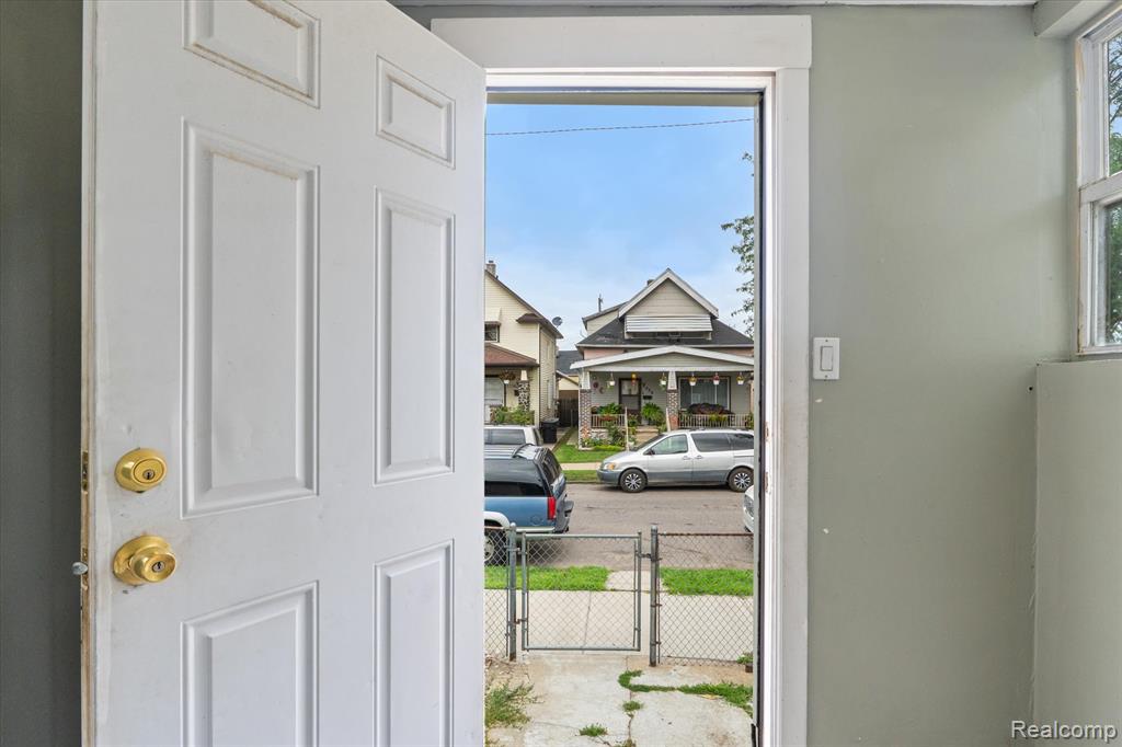 2333/2335 Ferris Street, Detroit, MI 48209 — Photo 4
