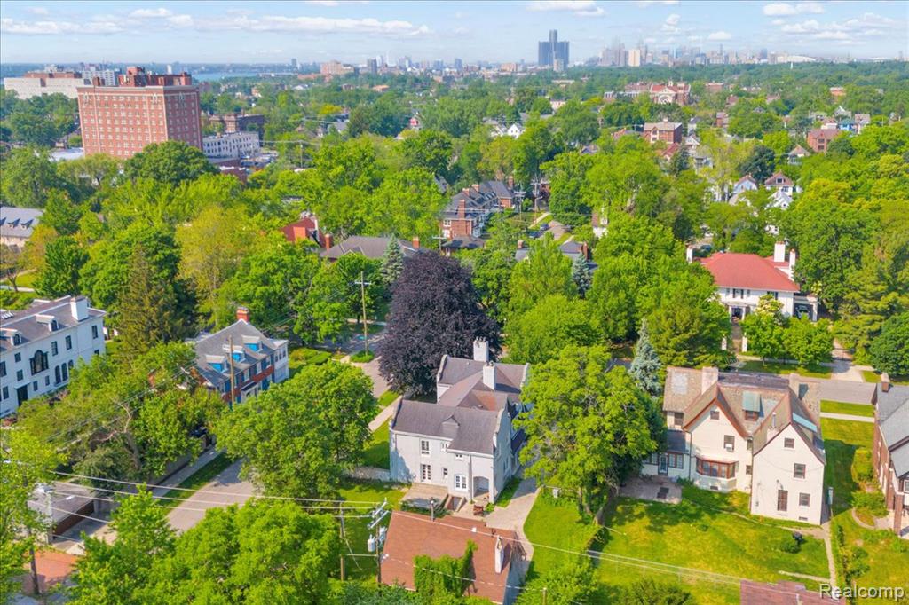 1710 Seminole Street, Detroit, MI 48214 — Photo 52