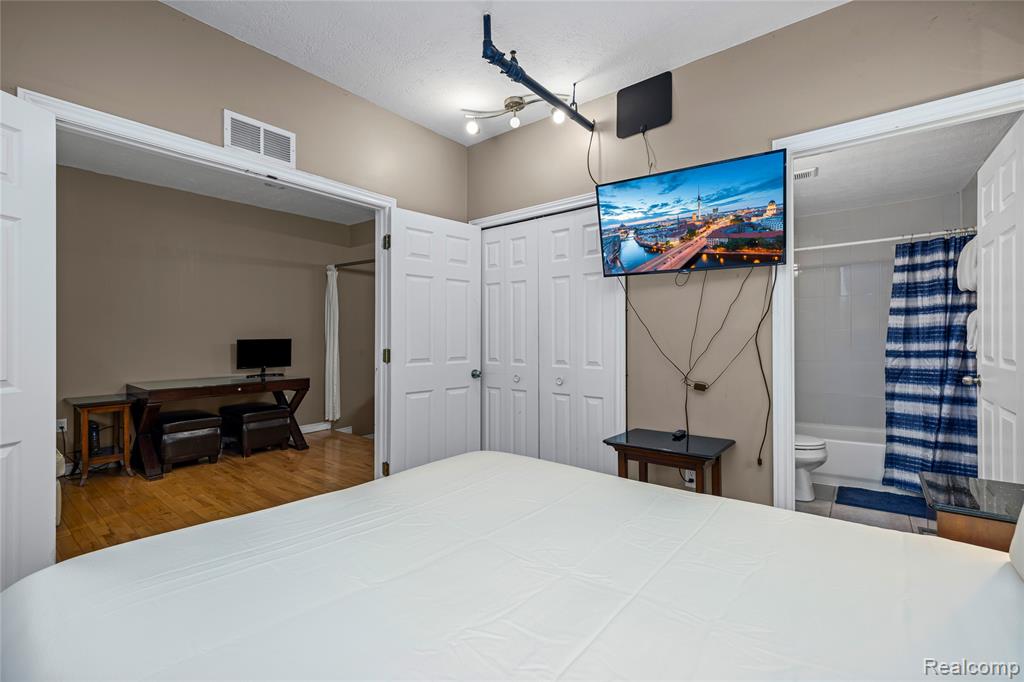 207 N Main Street, Ann Arbor, MI 48104 — Photo 30
