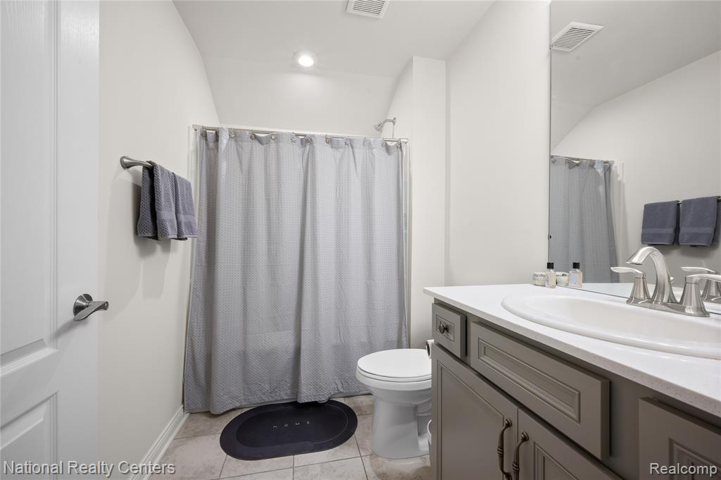 48796 Windfall Road, Novi, MI — Photo 25