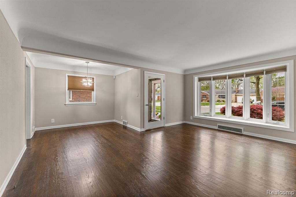 9280 REECK Road, Allen Park, MI 48101 — Photo 12