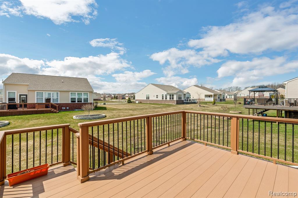 9336 SAINT ANDREWS Drive, Grand Blanc, MI 48439 — Photo 20