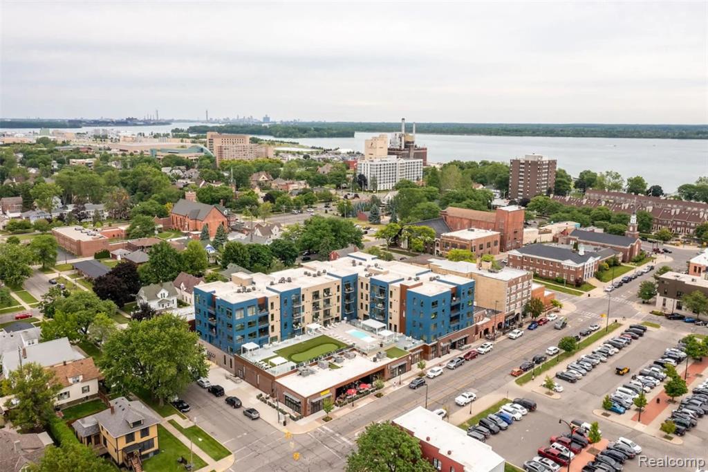 166 Oak Street, 401, Wyandotte, MI 48192 — Photo 49