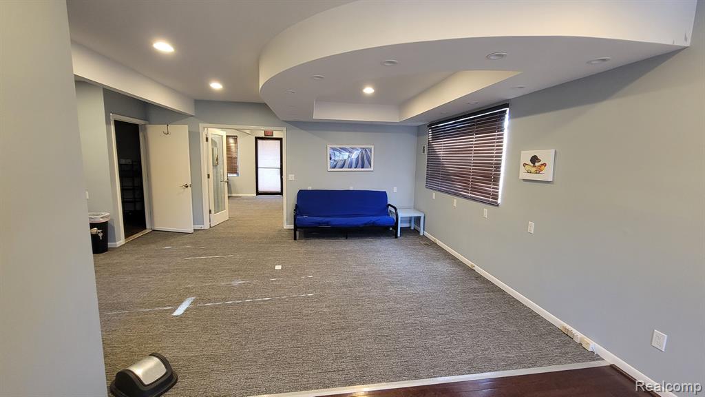 909 N MAIN Street, Royal Oak, MI 48067 — Photo 7